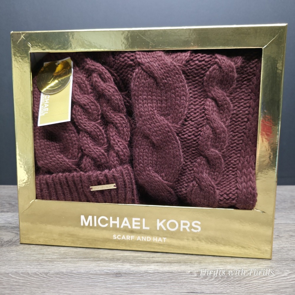 Michael Kors - Women's Cable Knit Cuff Beanie Hat & Scarf Gift Box‎ - Burgundy